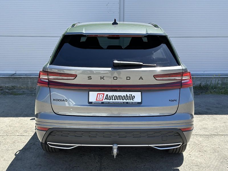 Škoda Kodiaq 2.0TDi 4x4 193PS DSG Sportline - fotka 7 z 54
