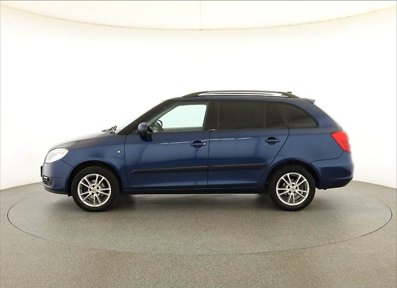 Škoda Fabia (2008) Ambition 1.4 16V, Serv.kniha - fotka 3 z 15