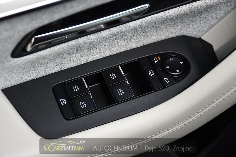 Mazda CX-60 2.5 PHEV TAKUMI ACC HUD BOSE - fotka 27 z 59