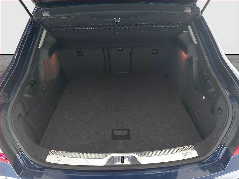 Škoda Superb (2013) Laurin&Klement 2.0 TDI - fotka 14 z 23