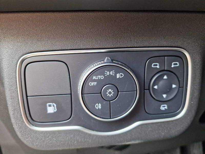 Omoda 9 (2026) SHS Premium 1.5 TGDI - fotka 23 z 23