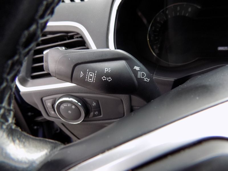 Ford Galaxy (2020) 2.0TDCi/Titanium/7.míst/AT/LED - fotka 27 z 50