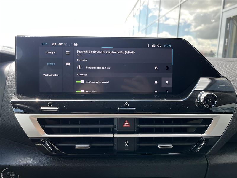 Citroën C4 1,2   MAX 136 HYBRID Ë-DCS6 - fotka 14 z 21