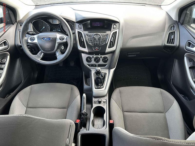 Ford Focus (2011) 1.6TDCI, servis.kniha - fotka 8 z 14