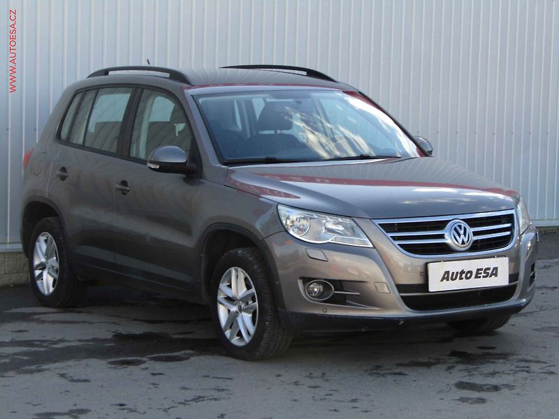 Volkswagen Tiguan (2010) 2.0TDi 4Motion, AC, tažné - fotografie inzerátu