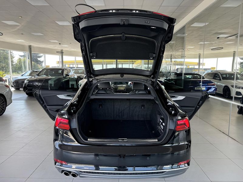 Audi A5 3,0TDI Q*200kW*S-LINE*KeyLess - fotka 35 z 38