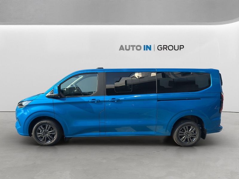 Ford Tourneo Custom (2026) 2,0 EcoBlue L2 TITANIUM - fotka 3 z 15