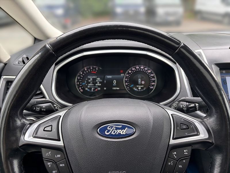 Ford S-MAX Titanium 7-míst záruka od - fotka 8 z 20