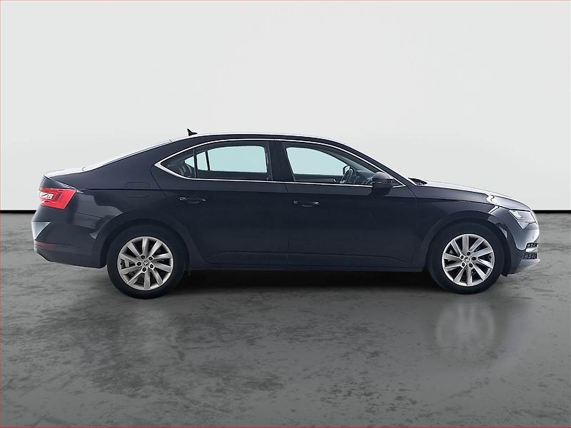 Škoda Superb (2020) 2.0 TDI, Automat, ČR,1.maj - fotka 6 z 23