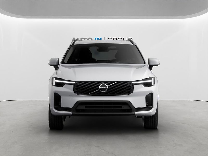 Volvo XC60 (2026) B5 AWD Core Auto 5d - fotka 2 z 11