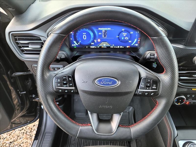 Ford Kuga 2,5 PHEV,ST-line X,kůže,Led - fotka 20 z 50