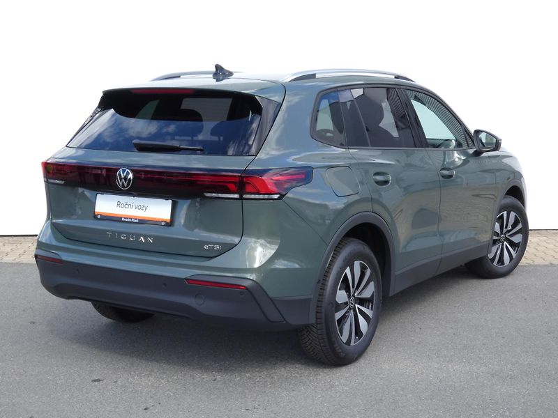 Volkswagen Tiguan Life 1,5 eTSI 110 kW mHEV - fotka 2 z 30