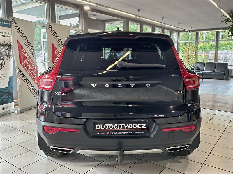 Volvo XC40 D4 140kW AWD, INSCRIPTION, DPH - fotka 6 z 25