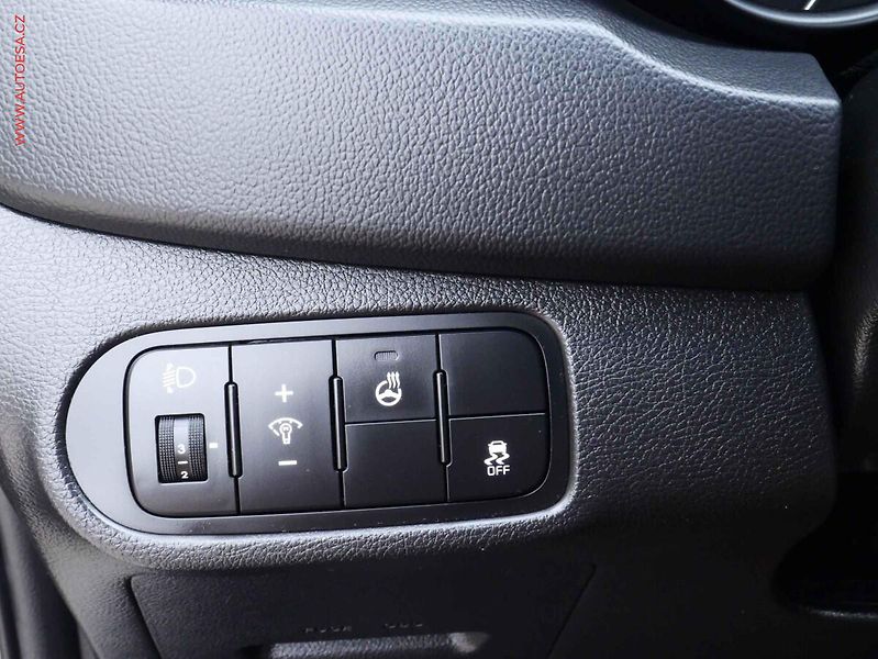 Kia Carens (2013) 1.7 CRDi, 1.maj,ČR, AC - fotka 15 z 18