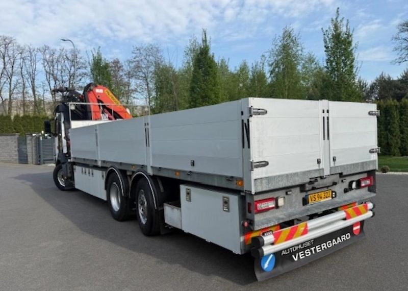 Volvo FM (2017) 370 6x2 valník + HR - fotka 3 z 13