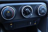 Toyota Yaris (2023) Comfort Style Tech 1.5 VVT-i - náhled 13