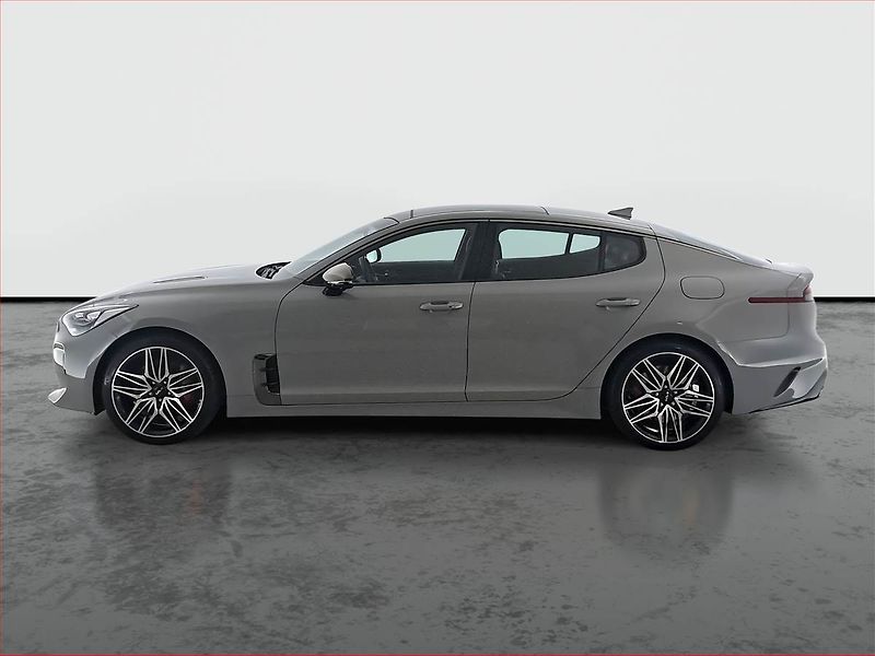 Kia Stinger (2022) 3.3 T-GDI - fotka 3 z 19