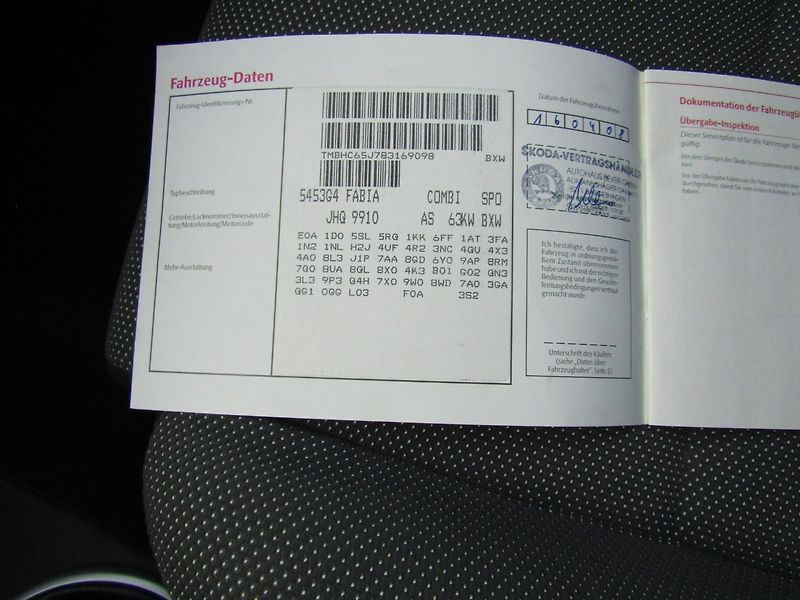 Škoda Fabia (2008) 1.4 16V  63kW  SPORT - fotka 37 z 38