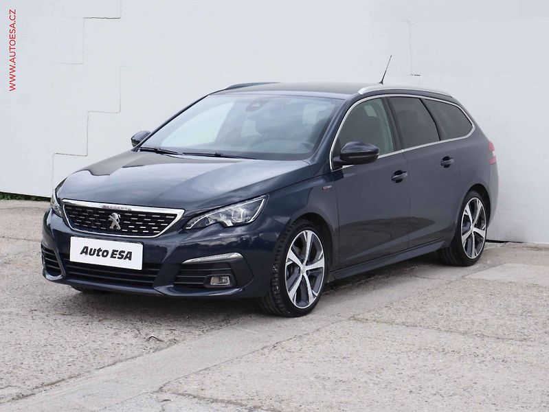 Peugeot 308 (2019) 1.5 HDi, 2.maj,ČR, AT, navi - fotka 3 z 16