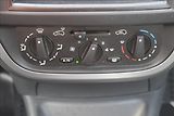 Citroën C3 1,4 i 54KW ALU NÍZKÝ NÁJEZD KM - náhled 28