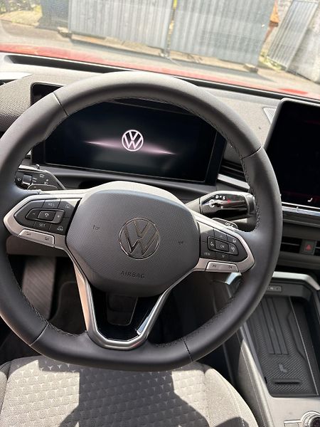Volkswagen T-Roc (2026) - fotka 16 z 22