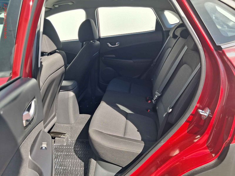 Hyundai Kona (2023) 1.0 T-GDi, 1.maj,ČR, Comfort - fotka 10 z 18