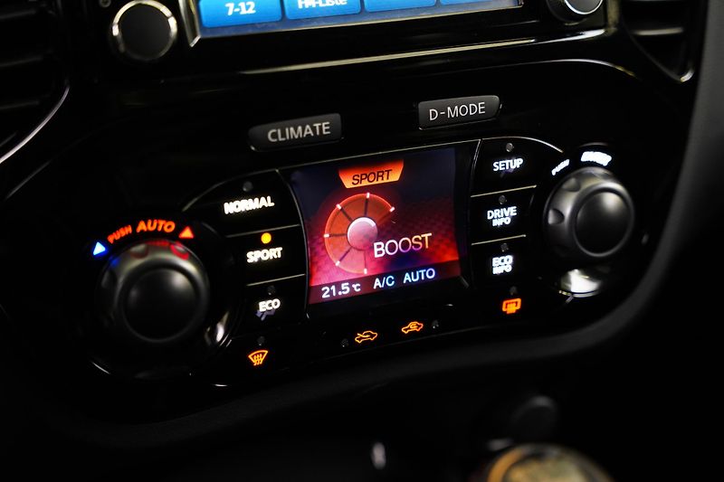 Nissan Juke - fotka 21 z 27