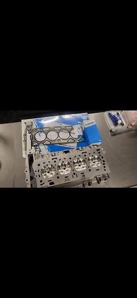 Opel GT 2.0T,KRÁSNÉ,PO GO SERVISE,CENA - fotka 17 z 45