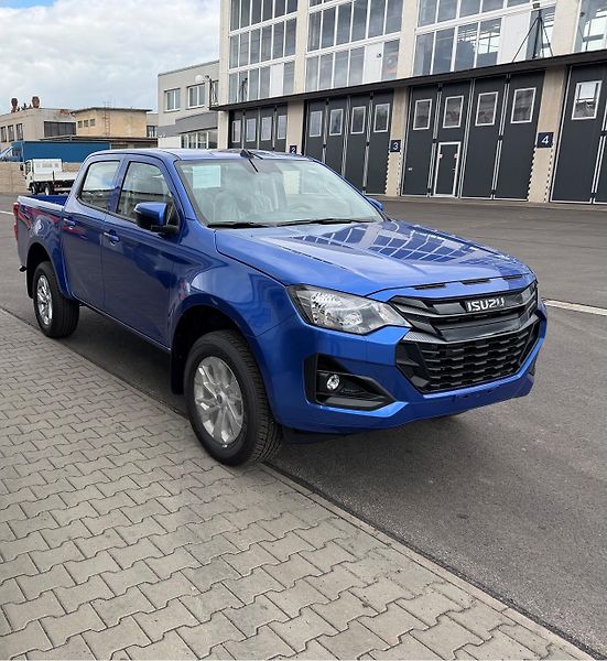 Isuzu D-Max (2026) Double Cab 2,2l LS A/T - fotka 2 z 2