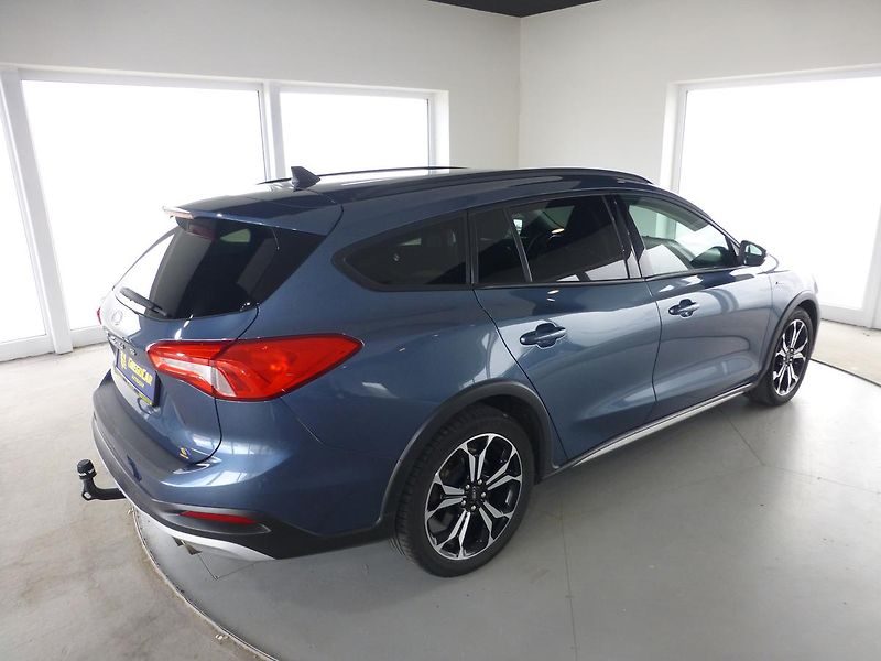 Ford Focus (2020) 2,0TDCI**VYHŘ VOLANT+SED**NAVI - fotka 6 z 27