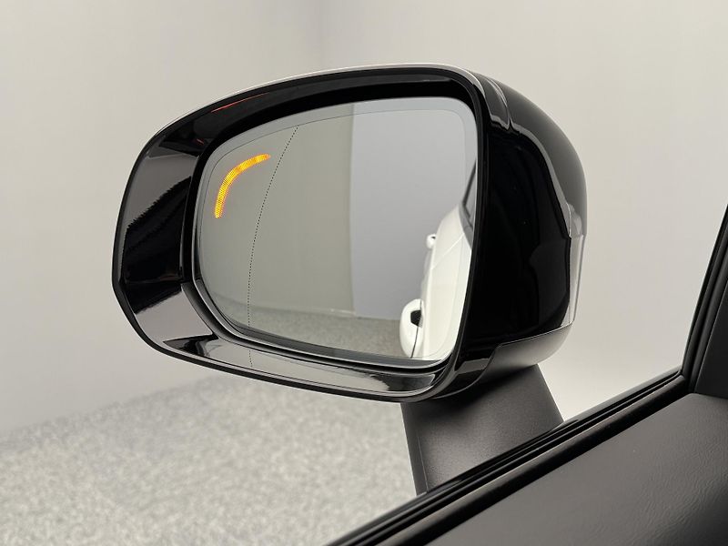 Volvo XC90 (2026) B5 AWD AUT DARK ULTRA 7 míst - fotka 21 z 26