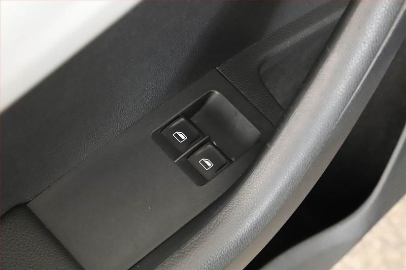 Škoda Octavia (2014) 1.2 TSI, Tempomat - fotka 12 z 12