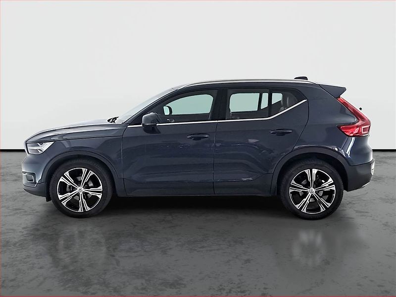 Volvo XC40 (2020) T3, Serv.kniha, Kůže, Navi - fotka 3 z 17
