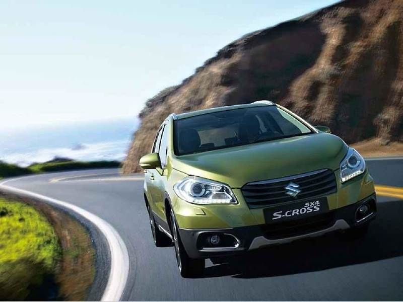 Suzuki SX4 S-Cross.
