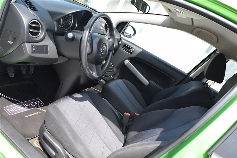 Mazda 2 1,4 I 55KW NOVÁ STK KLIMA - fotka 15 z 39
