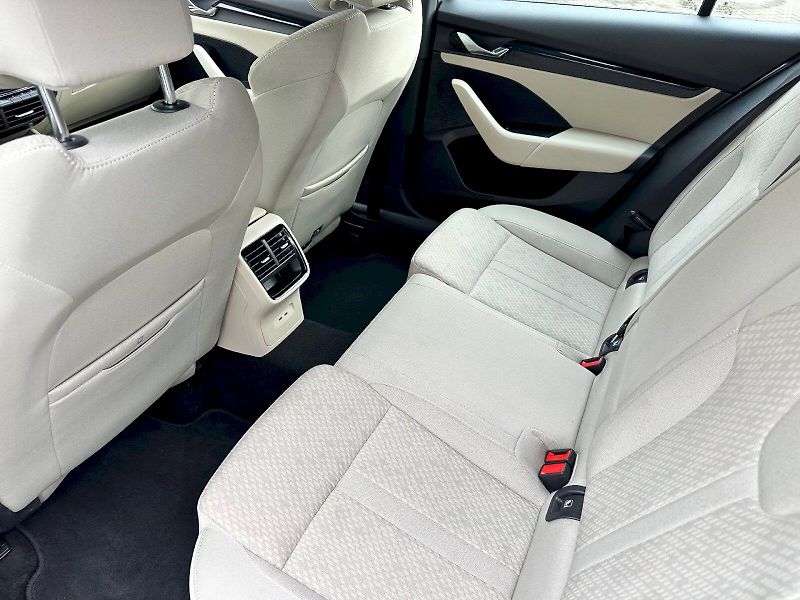 Škoda Octavia (2021) 1.5 TSI e-TEC 110kW DSG Style - fotka 18 z 21