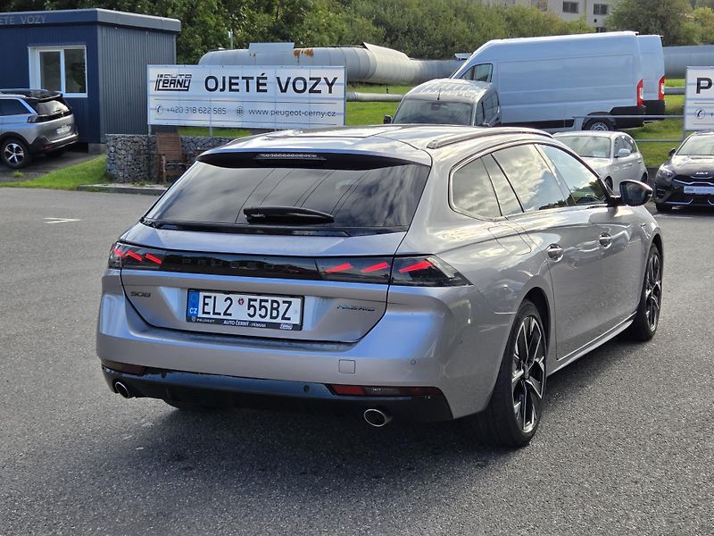 Peugeot 508 (2024) SW PHEV 1.6PT 225 GT EAT8 - fotka 5 z 38