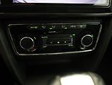 Škoda Superb (2011) 2.0 TDI, Automat, Serv.kniha - náhled 10