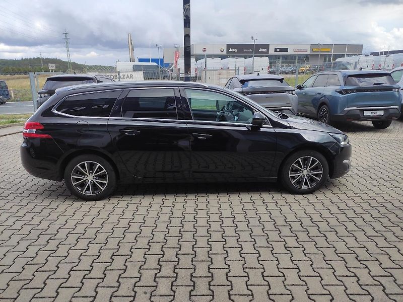 Peugeot 308 (2016) SW ALLURE 1.6 HDI AUT6 zimáky - fotka 7 z 27