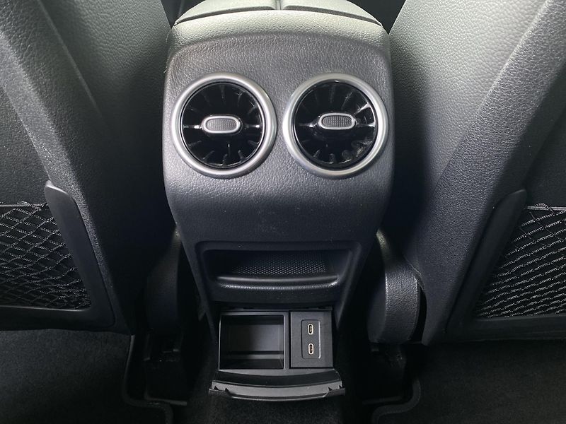 Mercedes-Benz GLB GLB 200 d 4M Progressive  - fotka 25 z 29