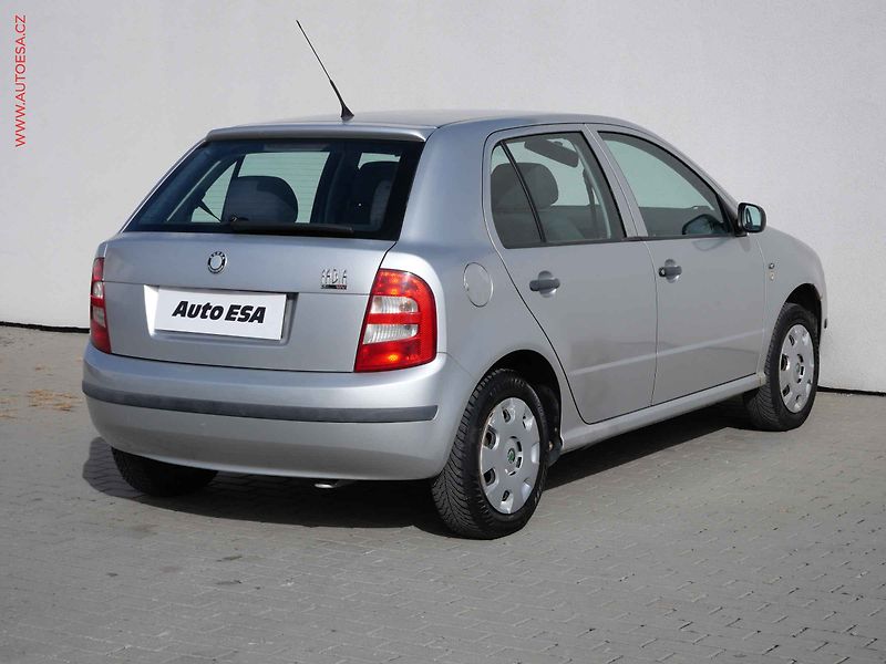 Škoda Fabia (2003) 1.2 HTP, ČR, zmk.řazení - fotka 4 z 18