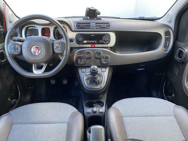 Fiat Panda (2019) 1.2i, Cross, výhřev sed - fotka 8 z 16