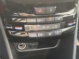 Peugeot 2008 (2017) 1.2 PT, Crossway, panor - náhled 14