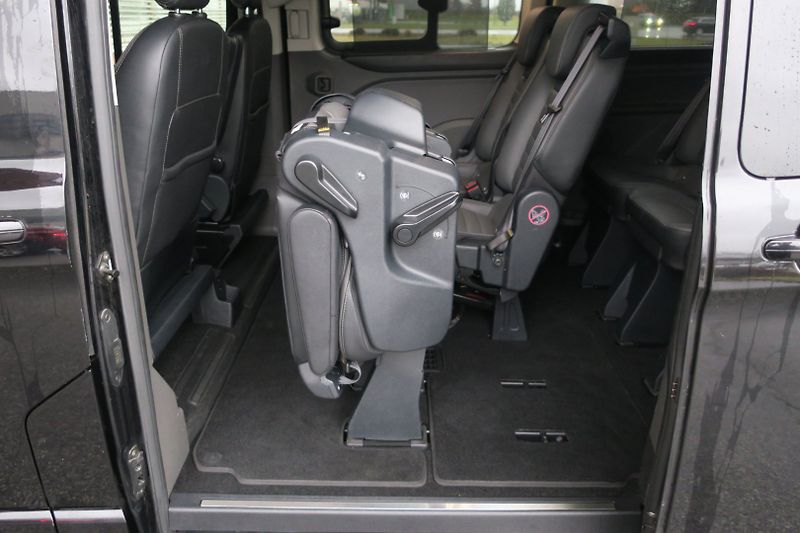 Ford Tourneo Custom (2020) 2.0 TDCi 320 L2 Titanium 8Míst - fotka 42 z 50