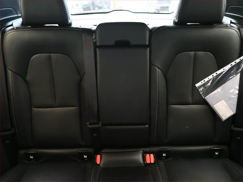 Volvo XC40 (2019) Inscription D3 - fotka 10 z 15