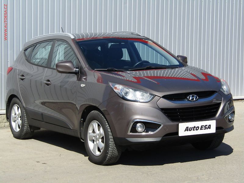 Hyundai ix35 (2011) 1.6 GDi, ČR, AC, tažné - fotografie inzerátu