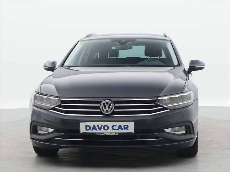 Volkswagen Passat 2,0 TDI 110kW Business Combi - fotka 2 z 30