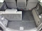 Volkswagen Touran 2,0 TDI 103kW 7.MÍST - náhled 26