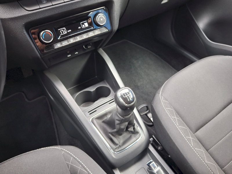 Škoda Fabia (2018) Combi Style 1,0TSi 70kW - fotka 26 z 35