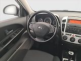 Kia Ceed (2010) 1.6 CRDi - náhled 7